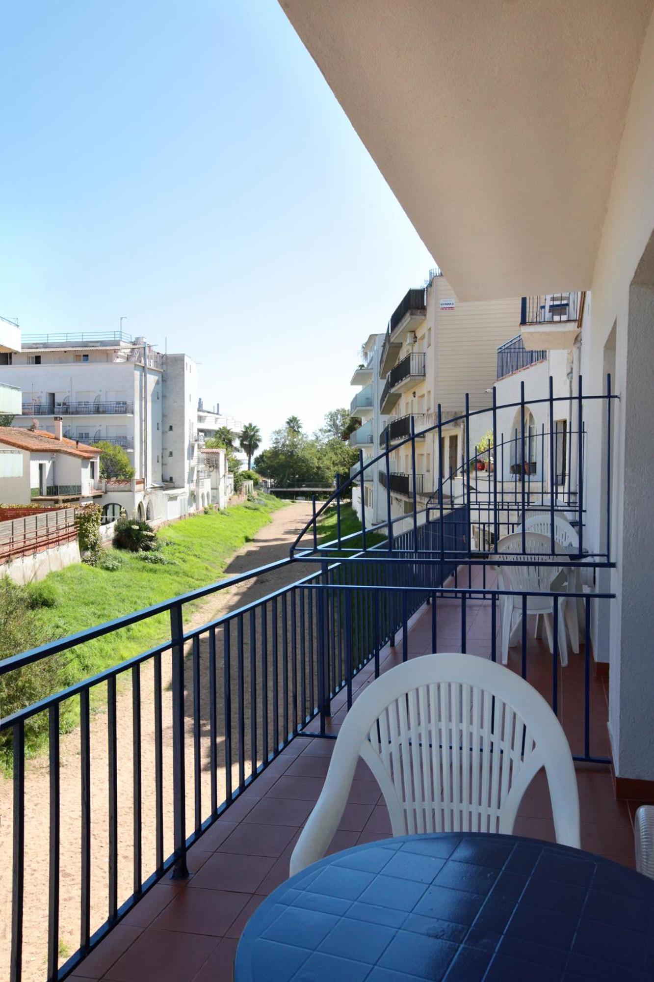 Hotel Marblau Tossa Tossa de Mar Exterior photo